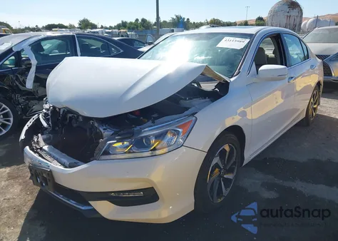 2017 Honda Accord Ex z USA, uszkodzony, nr VIN 1HGCR2F75HA132780